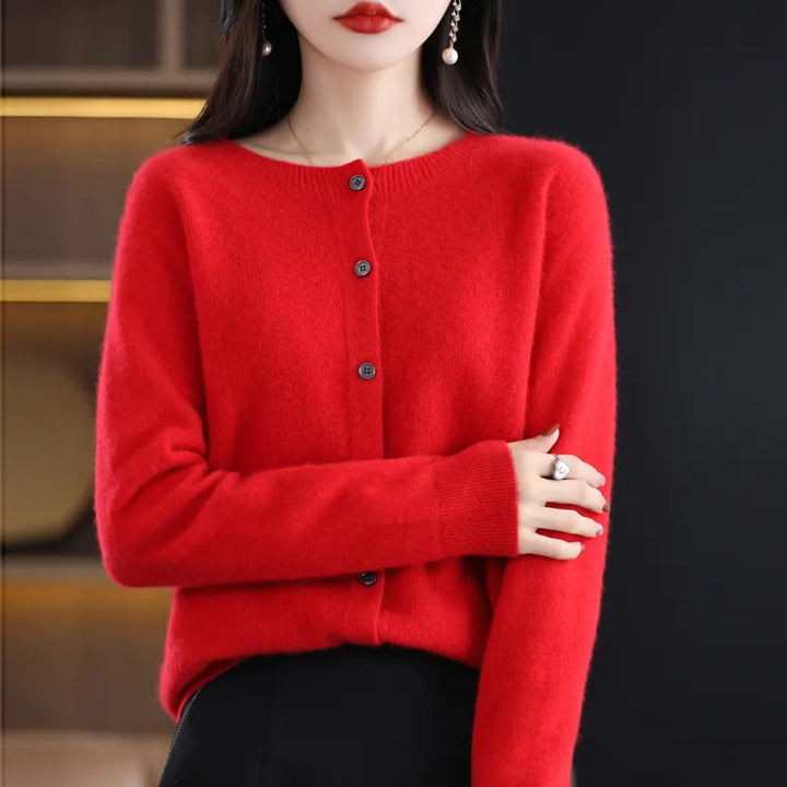 Adeline | Kuschelige Wolljacke aus Strickmaterial