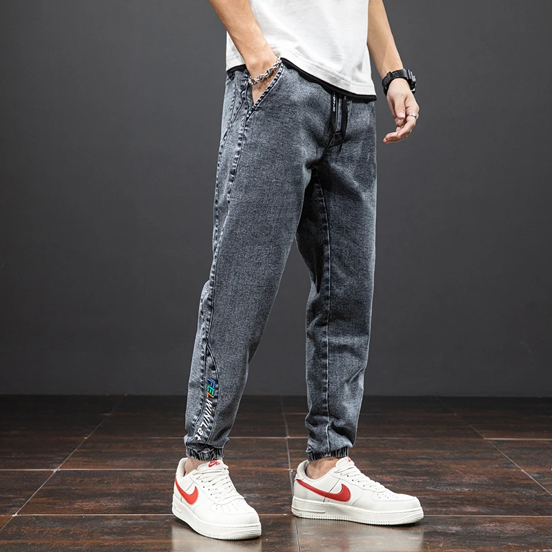 Jason | Cargojeans in Denim für coole Freizeitlooks und Komfort