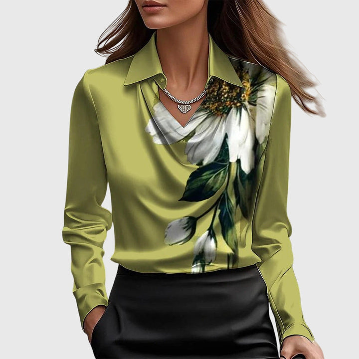 Isabella | Luxuriöse Bluse mit plissiertem Ausschnitt