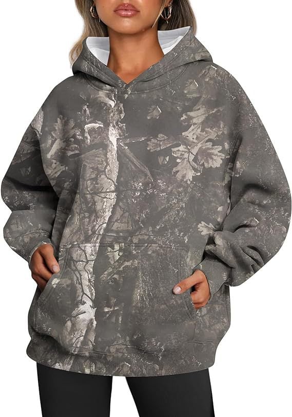 ElisaBerlin | Camouflage-Kapuzenpullover für Damen
