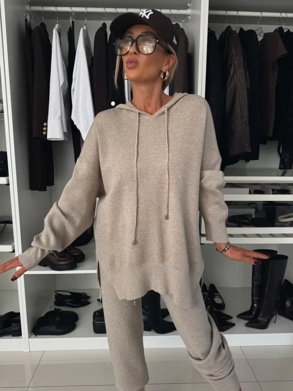 Evana | Zweiteiliges Damen-Set mit Kapuze und Shirt