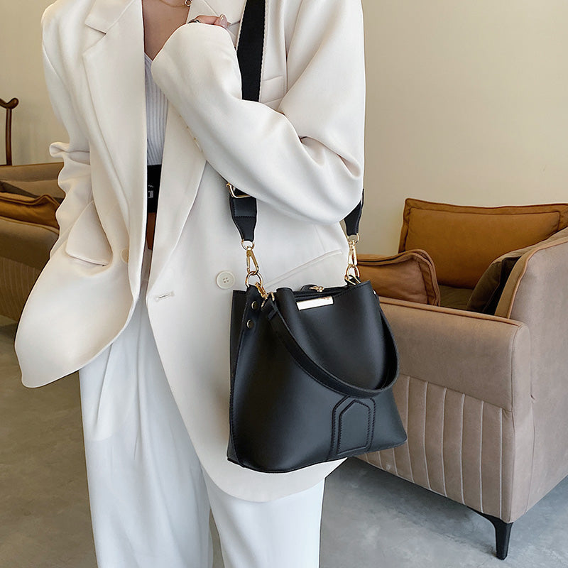 Sonia | Premium Umhängetasche für Alltag, Reisen und stilvolle Outfits