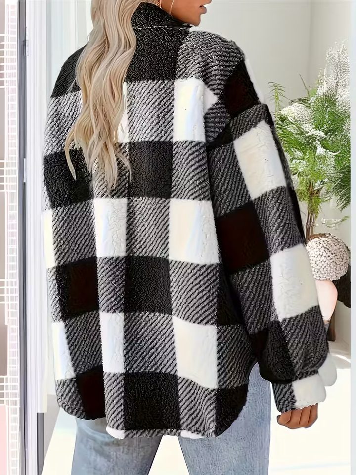 Nora | Kuschelige Karo Fleecejacke für Damen