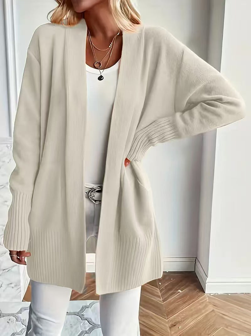 Helena | Klassische Strickjacke für täglichen Gebrauch
