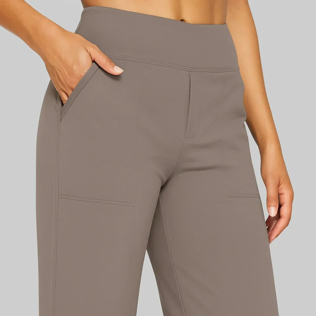 Nora | Elastische Damenhose mit schmeichelnder Form