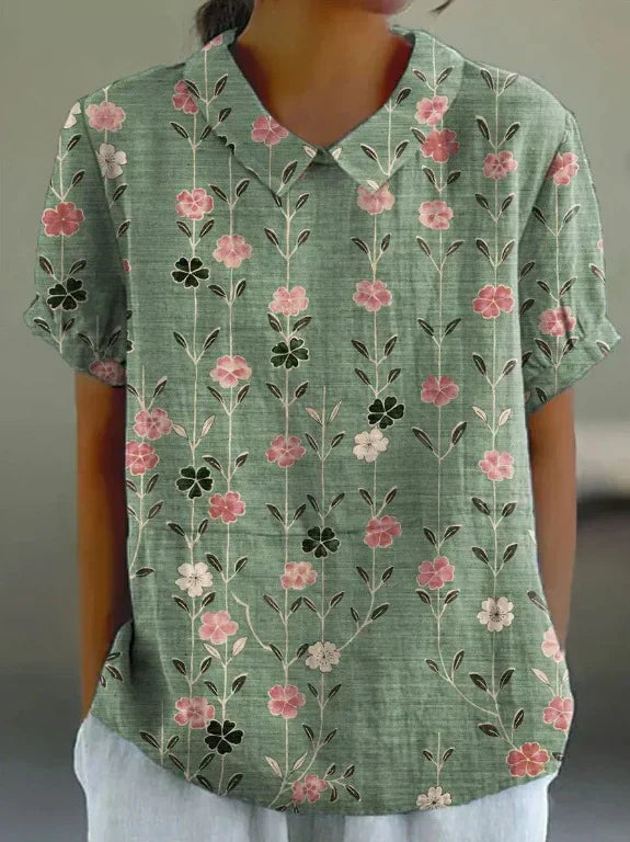 Sally | Süße Bluse mit pastoralem Blumenmuster