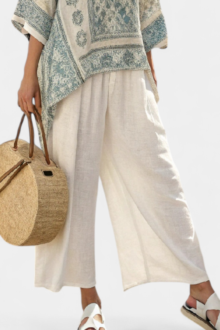 Clara | Stilvolle Bluse mit weiter Weißer Hose