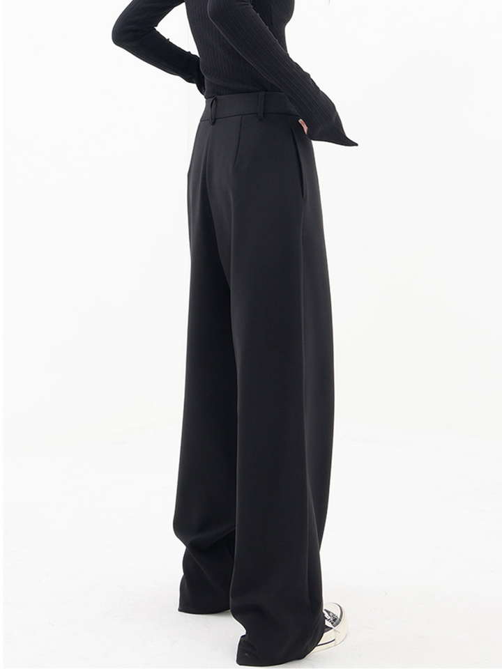 Lena | Asymmetrische Baggyhose mit modernem Look