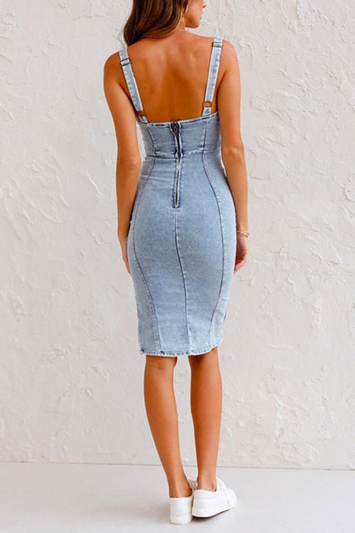 MARA DENIM-KLEID für einen lässigen Sommer-Look