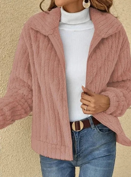 RENA | Herbst-Jacke mit Kapuze für windige Spaziergänge