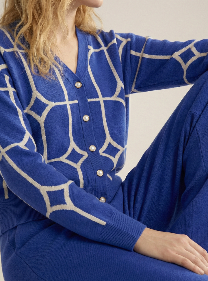 Sarah | Geometrisches Damen-Set: Cardigan & Hose