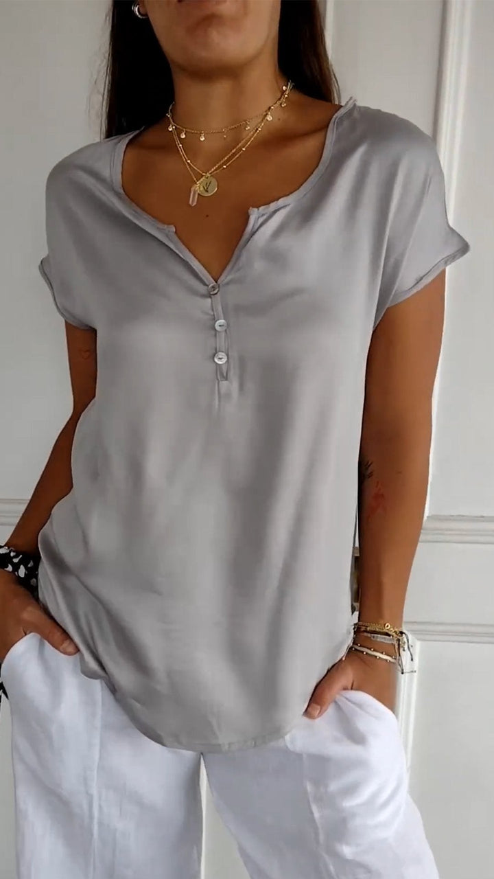 Juliette Bequemes T-Shirt mit V-Ausschnitt