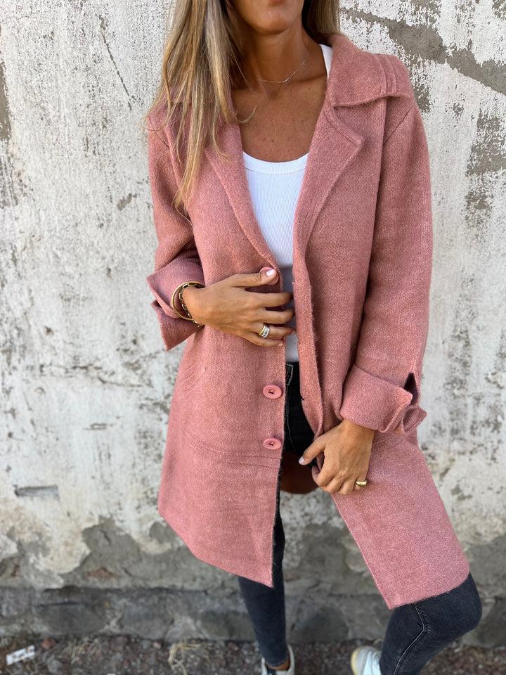 Olivia | Langer Mantel mit Aufschlägen für den Herbst