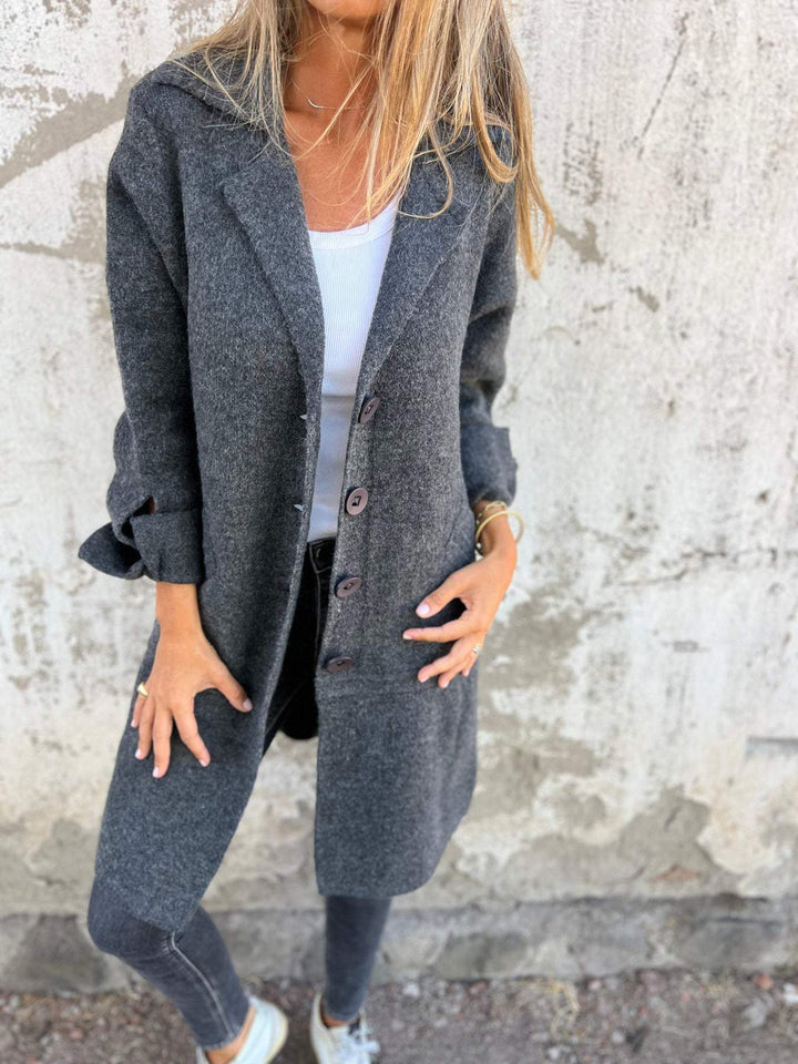 Olivia | Langer Mantel mit Aufschlägen für den Herbst