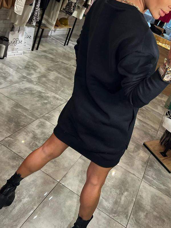 Großes Sweatkleid für gemütliche Stunden zu Hause