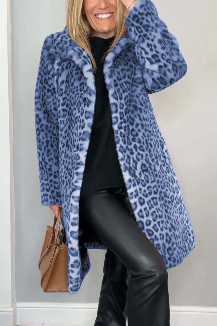 Liesa | Leopardenmantel mit Knopfleiste und flauschigem Innenfutter