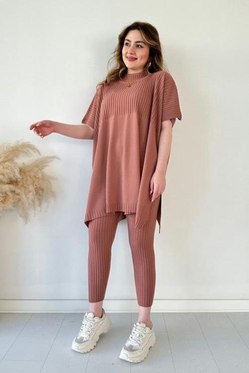 Heiße Auswahl | Zweiteiliges Strickset mit Stil