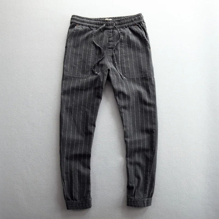Sommerhose mit Nadelstreifen in elegantem Design