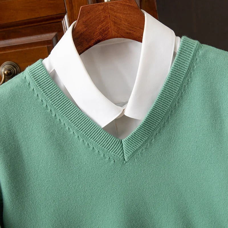 Finn | Klassischer V-Neck Kaschmir Pullover Herren