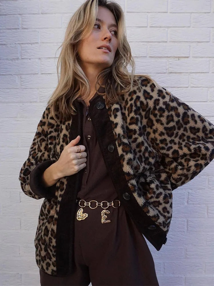 VEALA | Jacke mit modernem Leopardenmuster