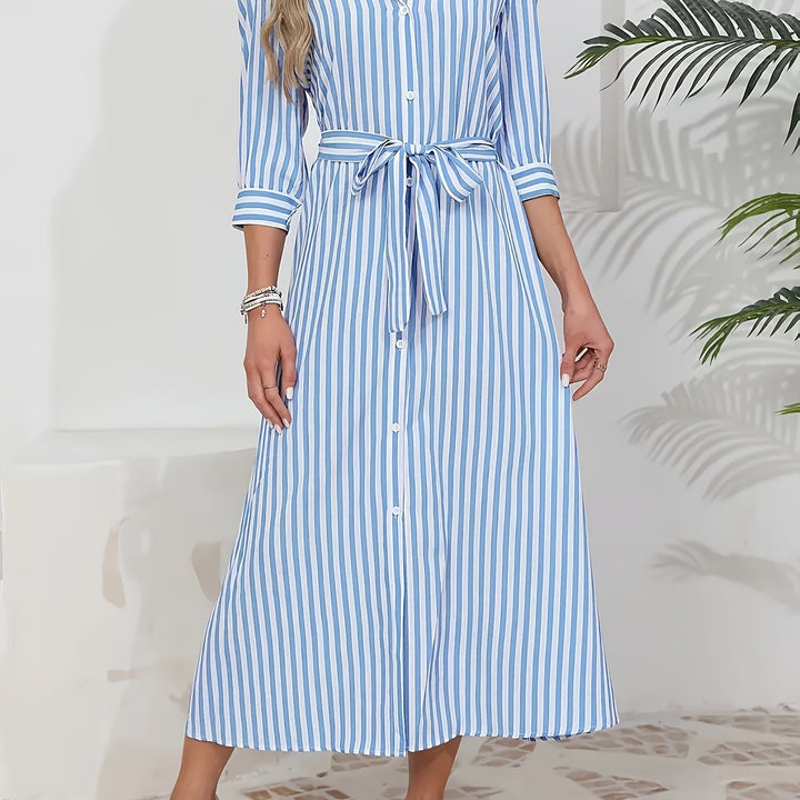 Livia | Zeitloses Hemdkleid mit modischem Gürtel