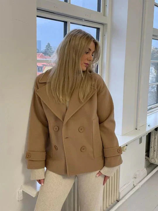 Mila | Bequeme Freizeitjacke mit Kapuze