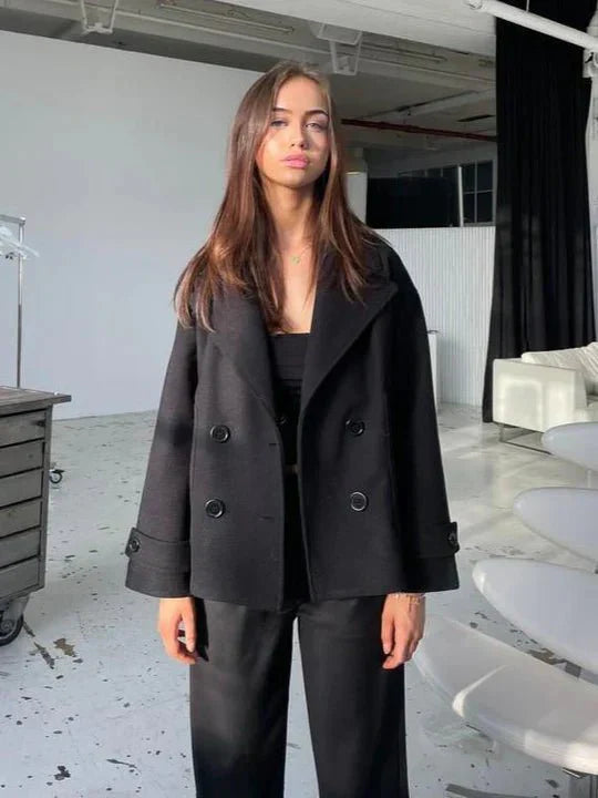 Mila | Bequeme Freizeitjacke mit Kapuze