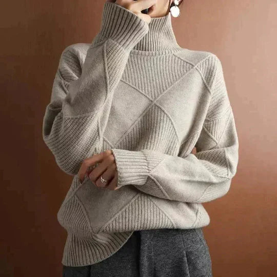OLIVIA | STYLISCHER ROLLKRAGENPULLOVER