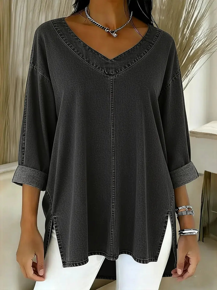 Mirela | Lockeres V-Ausschnitt Top mit Design