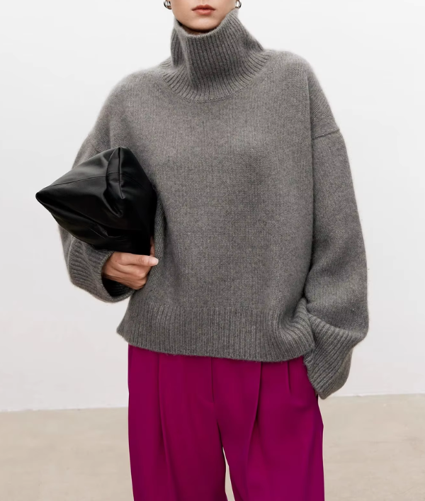 Mia | Eleganter Pullover für Damen mit Rollkragen