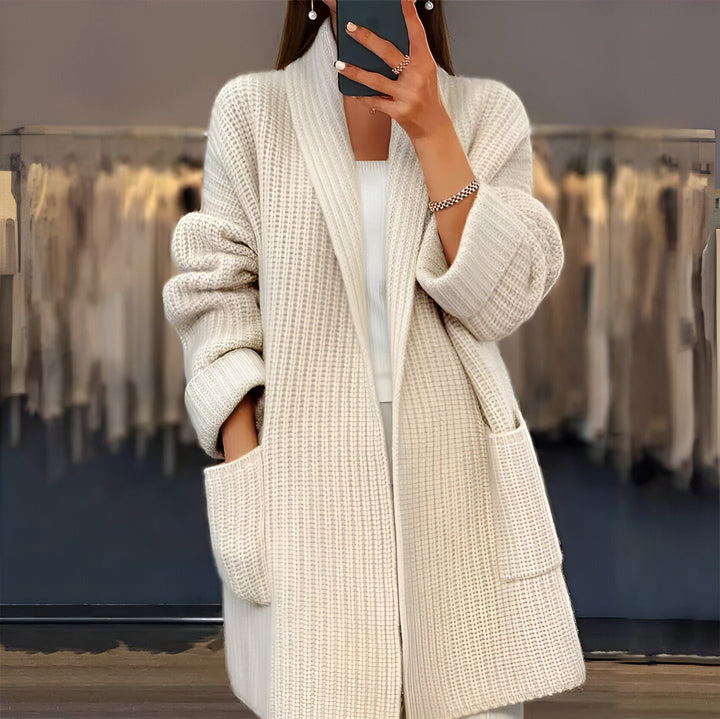 Hannah | Eleganter Luxus-Cardigan im modernen Stil