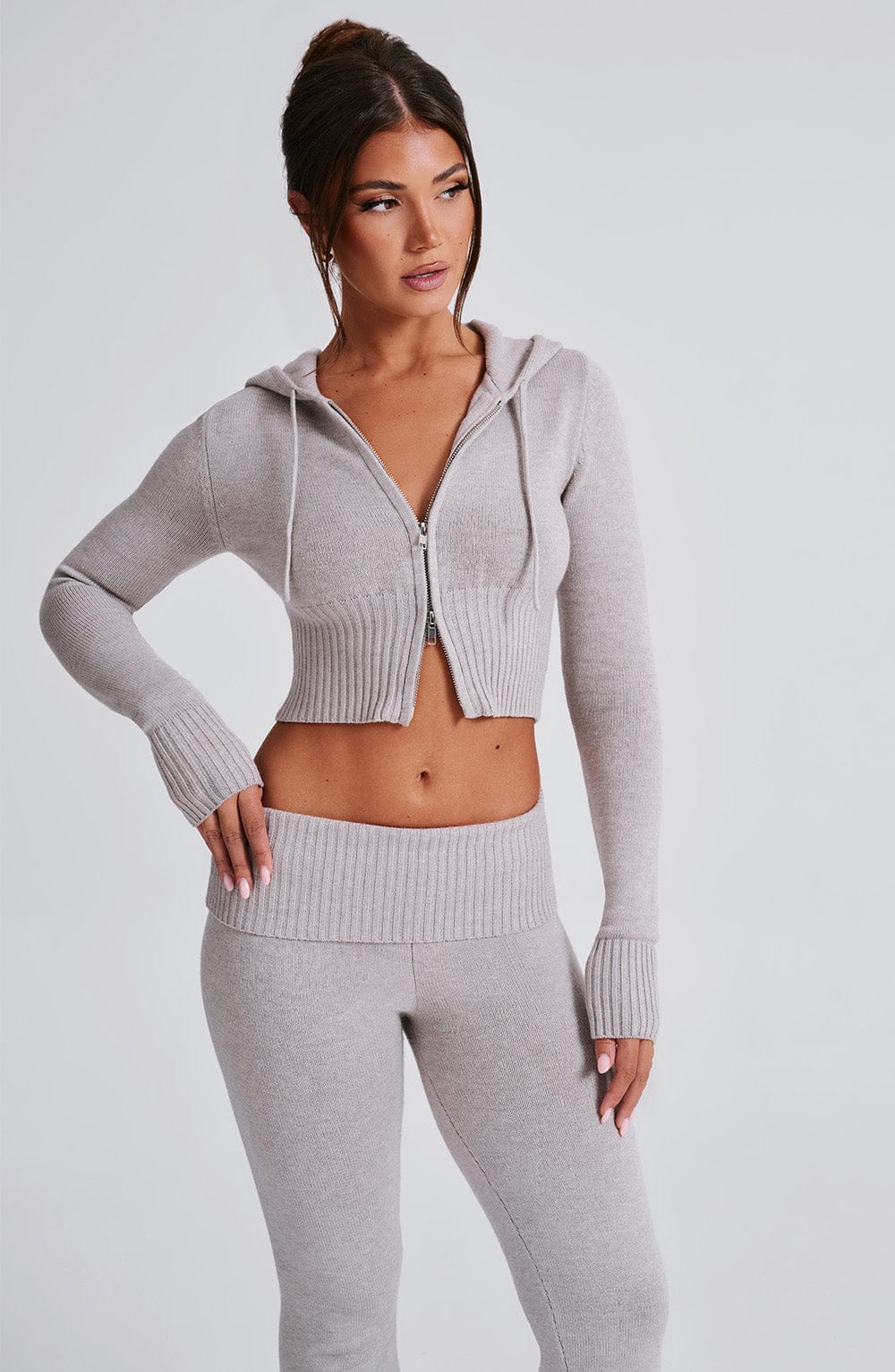 Portia | Strickjacke mit Kapuze für Herbst und Winter