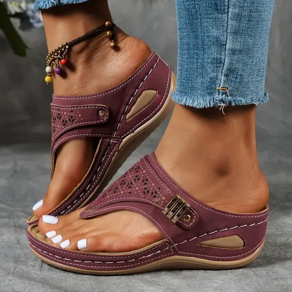 Laura | Ergonomische orthopädische Sandalen