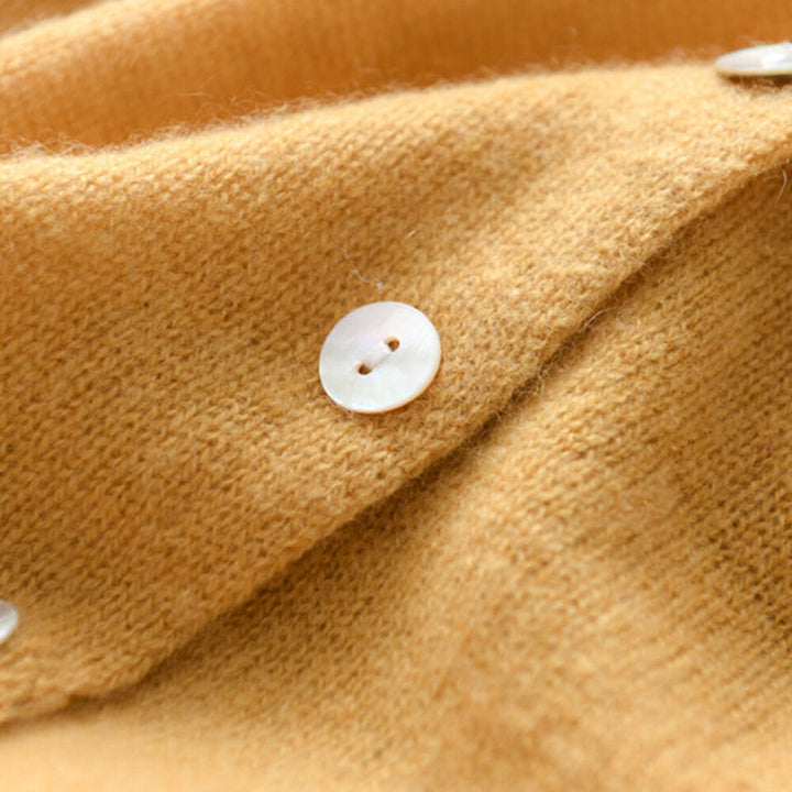 Luana | Elegante Strickjacke mit Knopfverschluss