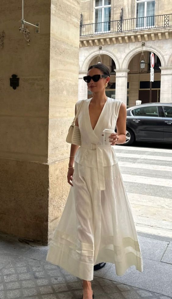 Jenaiah | Elegantes weißes Kleid für Sommeranlässe