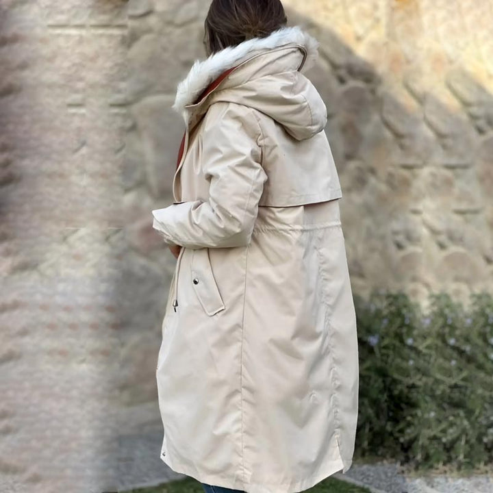 Isabelle | Damenjacke für Winter mit Kapuze und Pelz