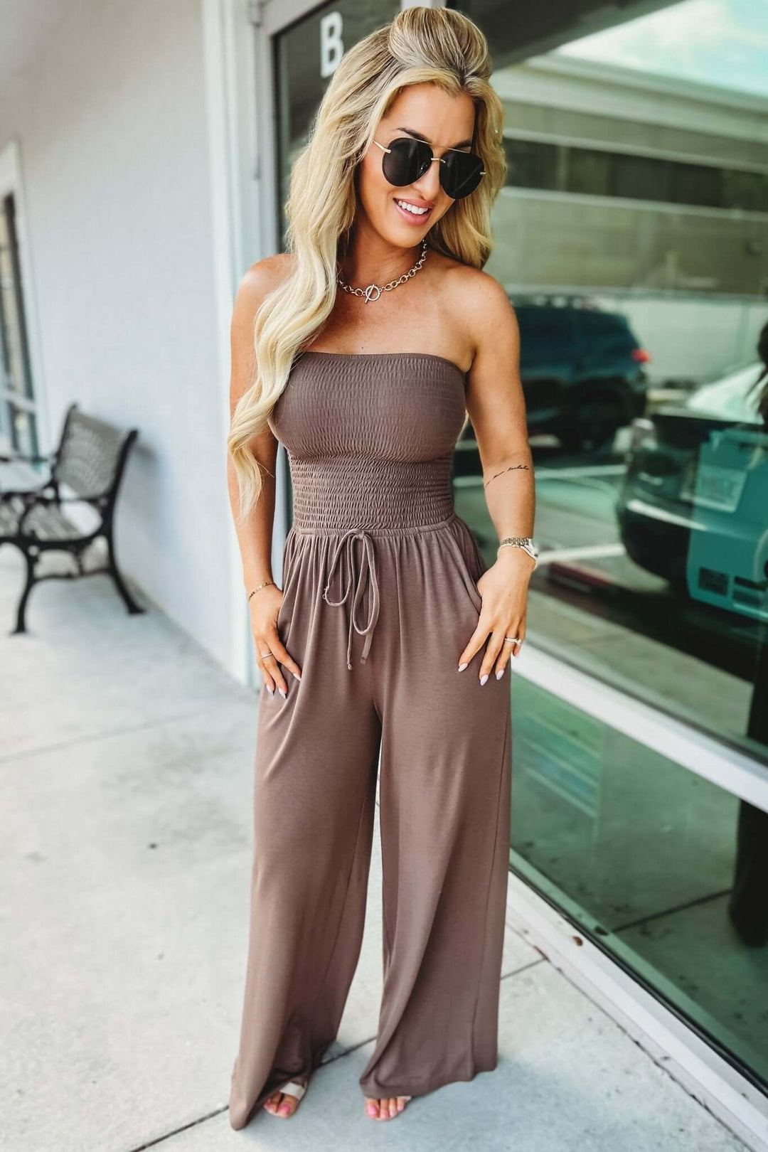 Lobke | Schulterfreier Sommer-Jumpsuit mit Stil
