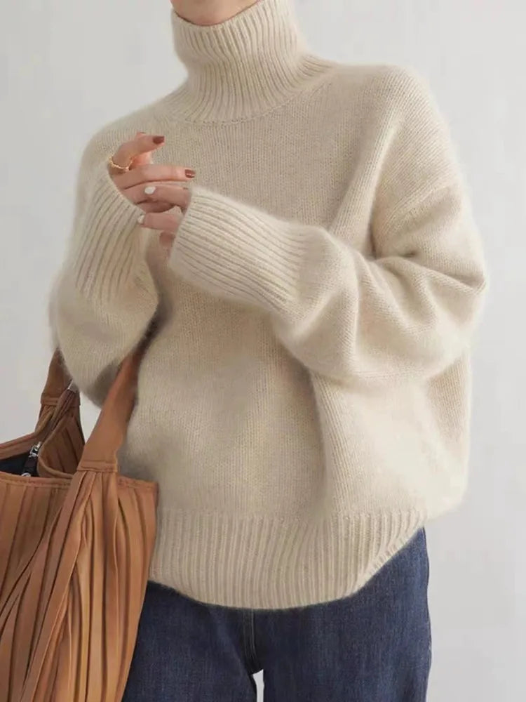 Lin | Rollkragenpullover aus weichem Strickstoff