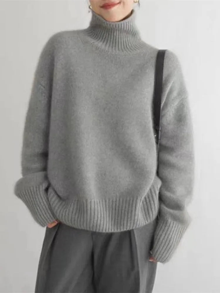 Lin | Rollkragenpullover aus weichem Strickstoff