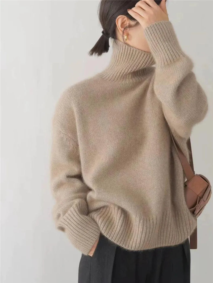 Lin | Rollkragenpullover aus weichem Strickstoff