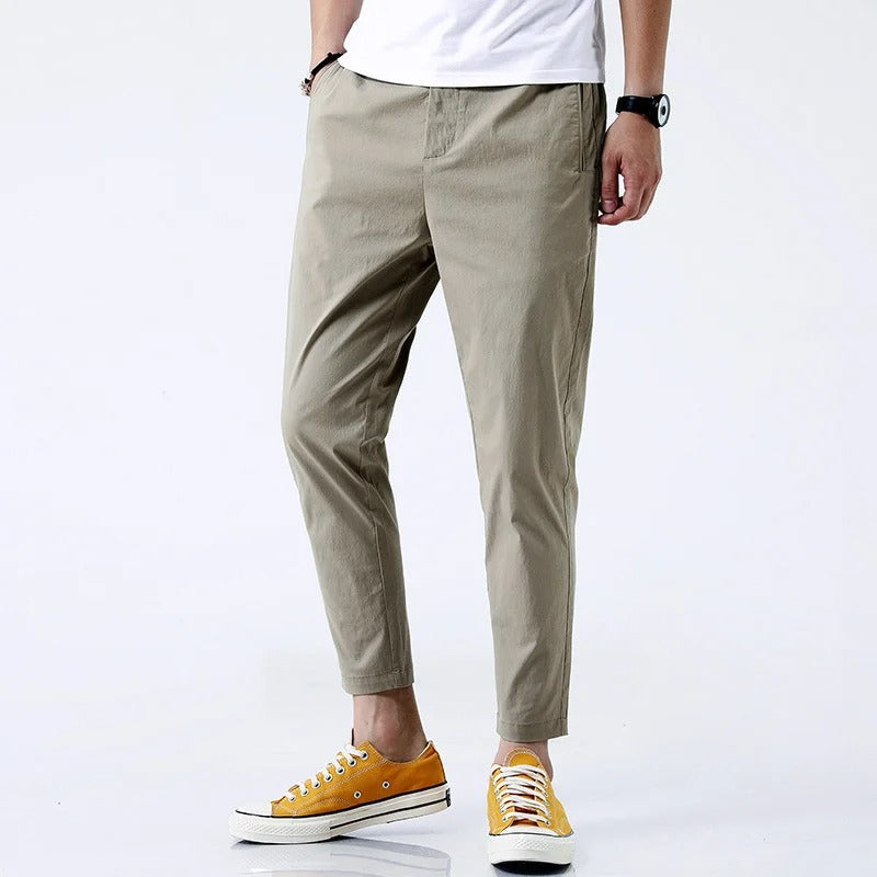 Elias | Hana Chino Hose mit feiner Silhouette Herren
