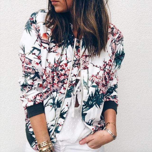 Blossari | Florale Bomberjacke mit trendigem Muster