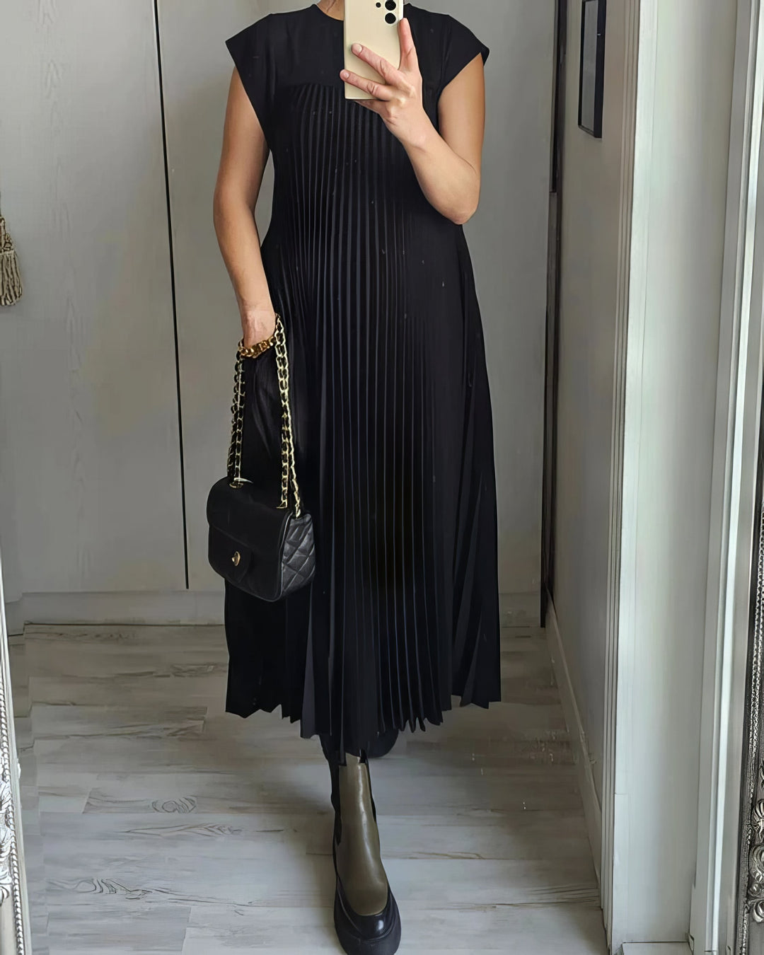 FRIEDA | Zeitlos elegantes Kleid mit fließendem Schnitt